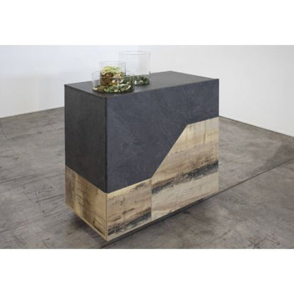  Dmora Credenza Moderna A 2 Ante Geometriche, Made In Italy, Madia Da Ingresso, Buffet Di Design Da Soggiorno, Cm 100x43h106, Ardesia E Acero, Con Imballo Rinforzato